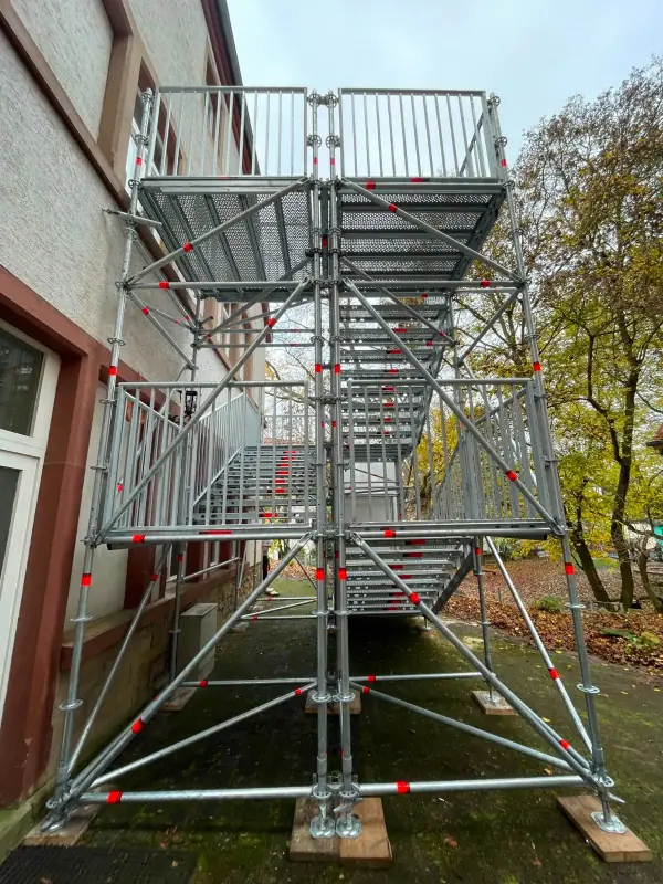 Statik & Meisterabnahme – Inhouse-Gerüstbaumeister